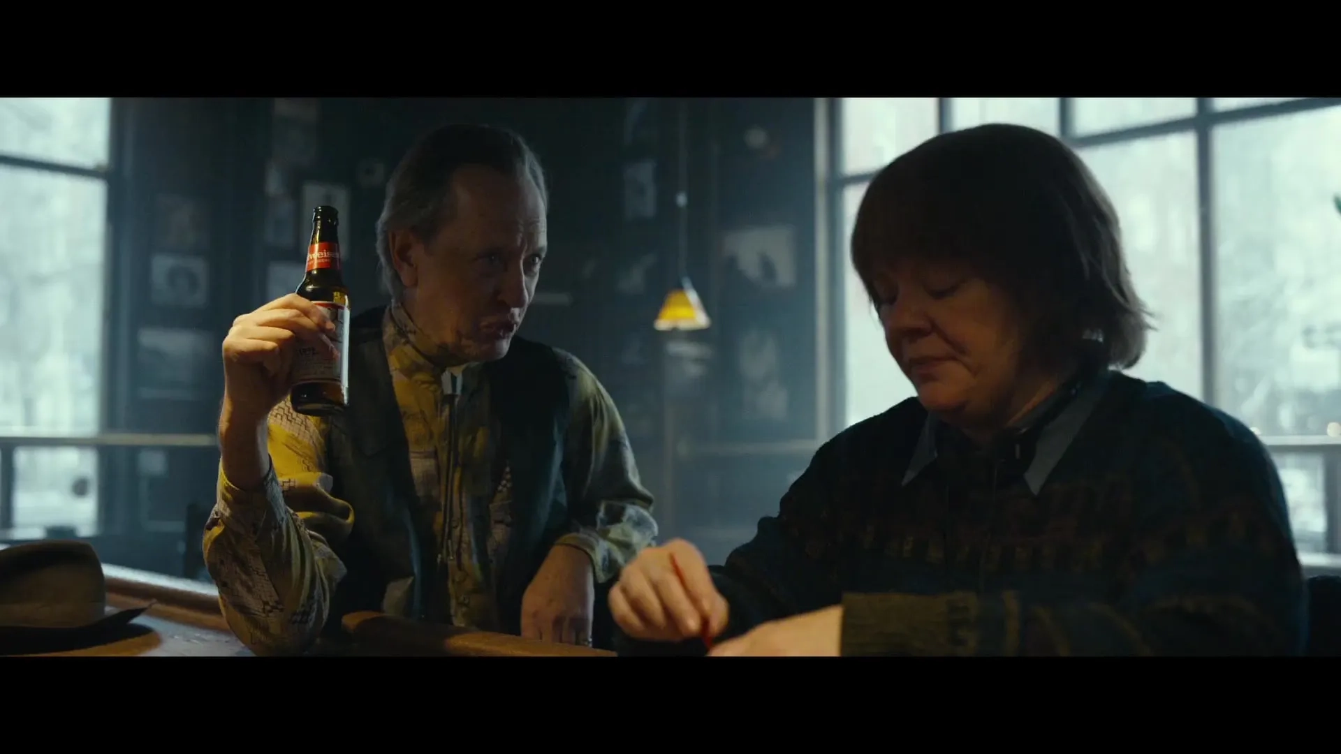 Richard E. Grant and Melissa McCarthy in Can You Ever Forgive Me? (2018)