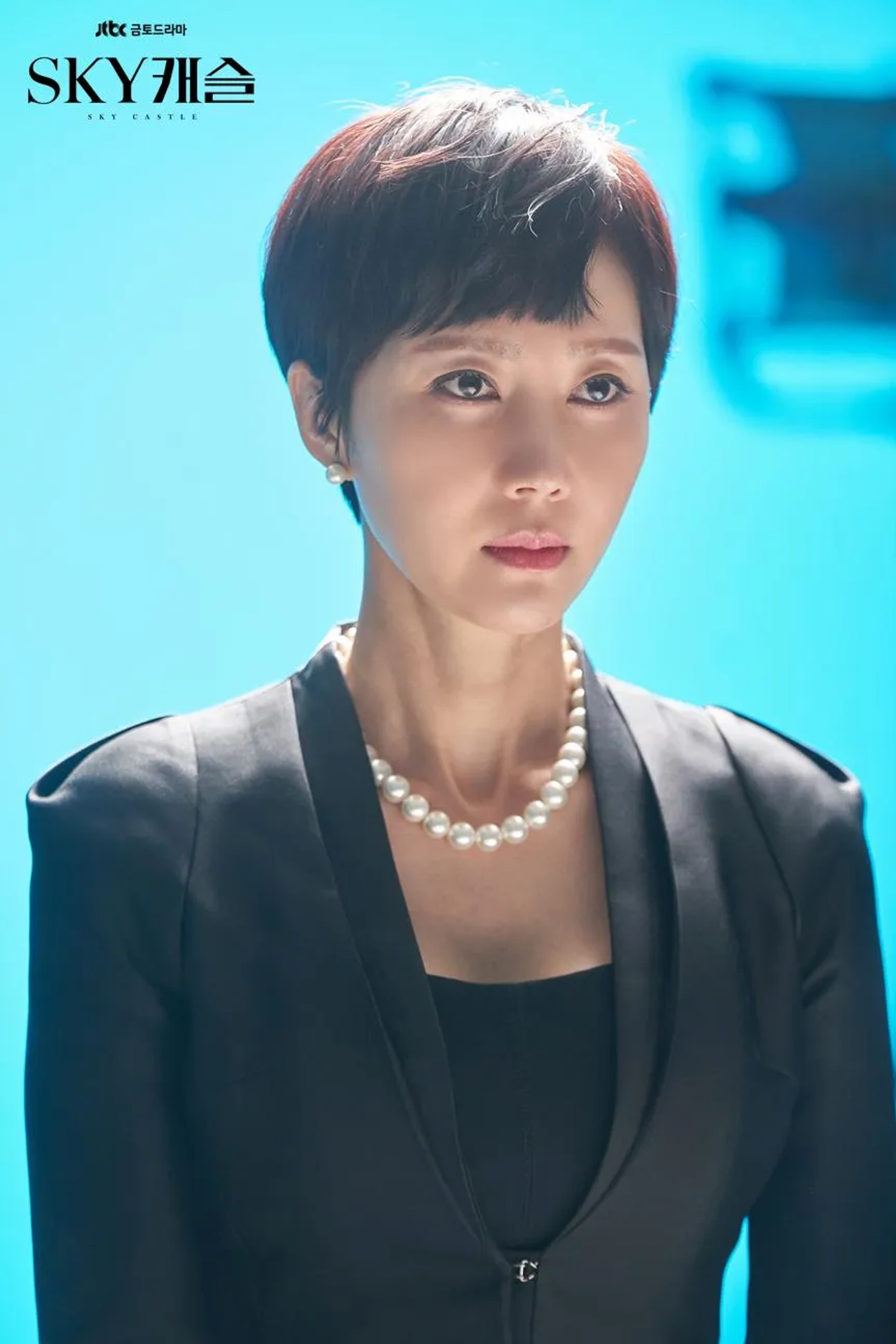 Yum Jung-ah in SKY Castle (2018)