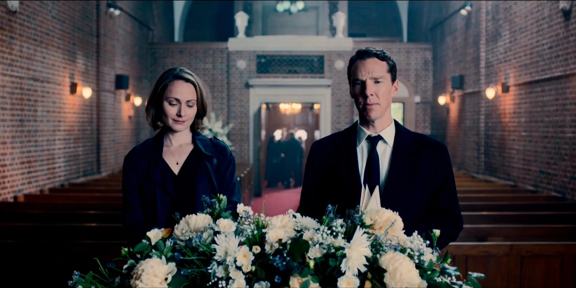 Anna Madeley and Benedict Cumberbatch in Patrick Melrose (2018)