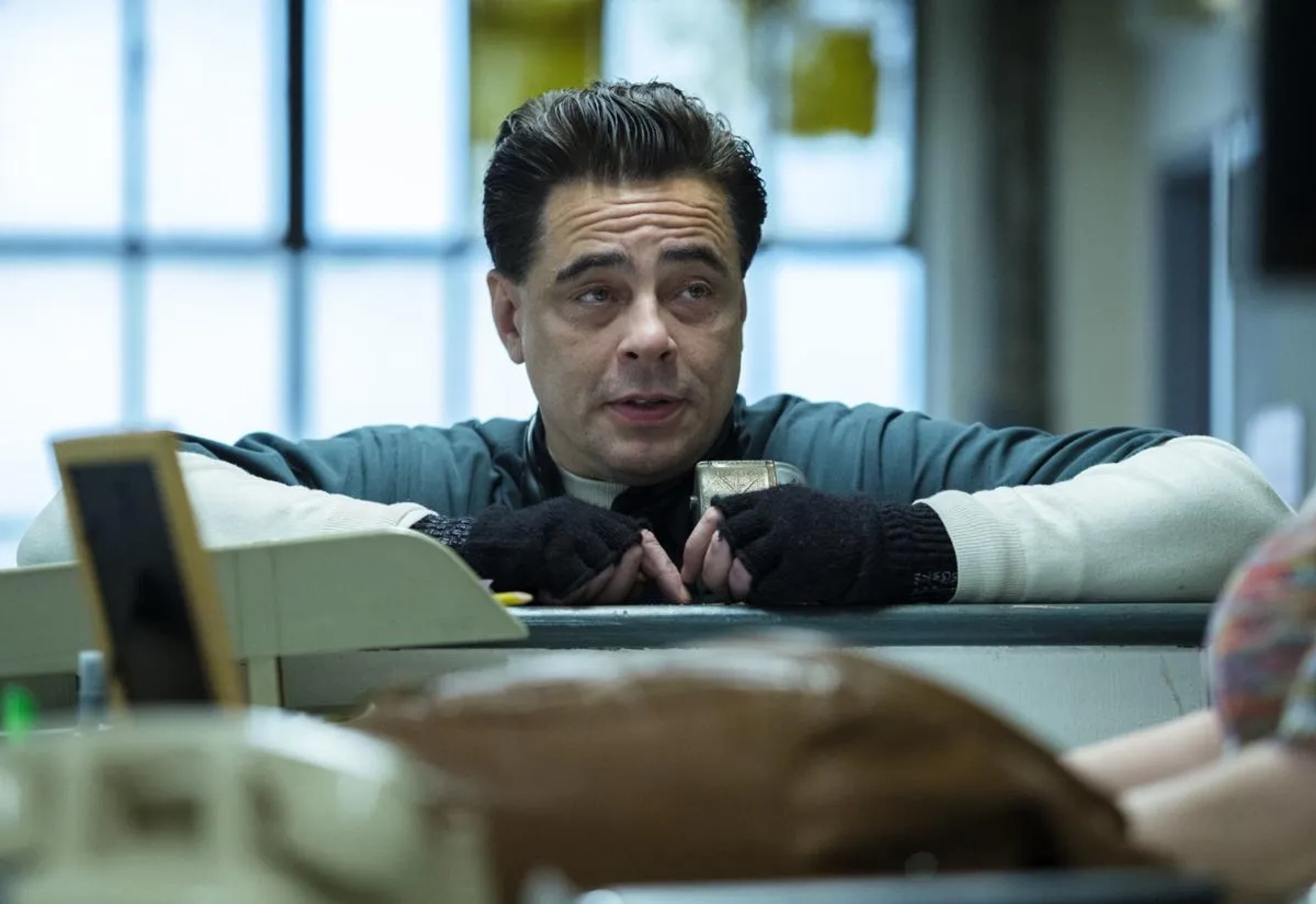 Benicio Del Toro in Escape at Dannemora (2018)