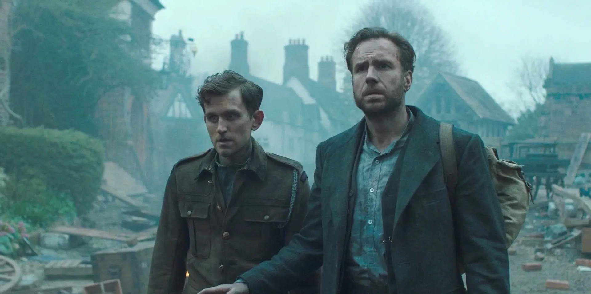 Harry Melling and Rafe Spall in The War of the Worlds (2019)