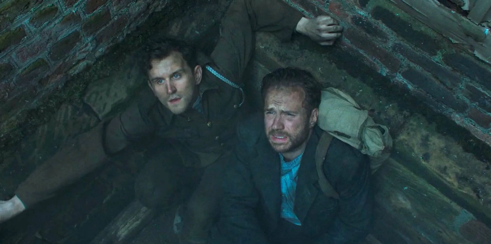 Harry Melling and Rafe Spall in The War of the Worlds (2019)