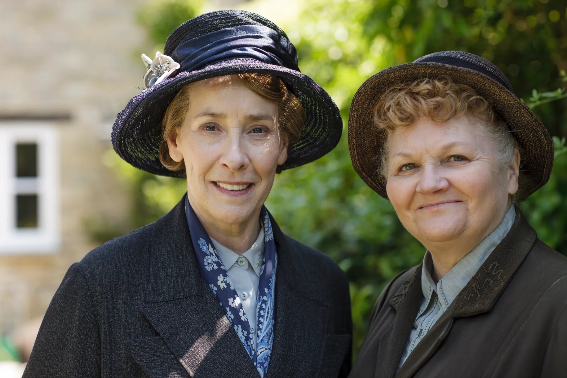 Phyllis Logan and Lesley Nicol in Downton Abbey (2010)