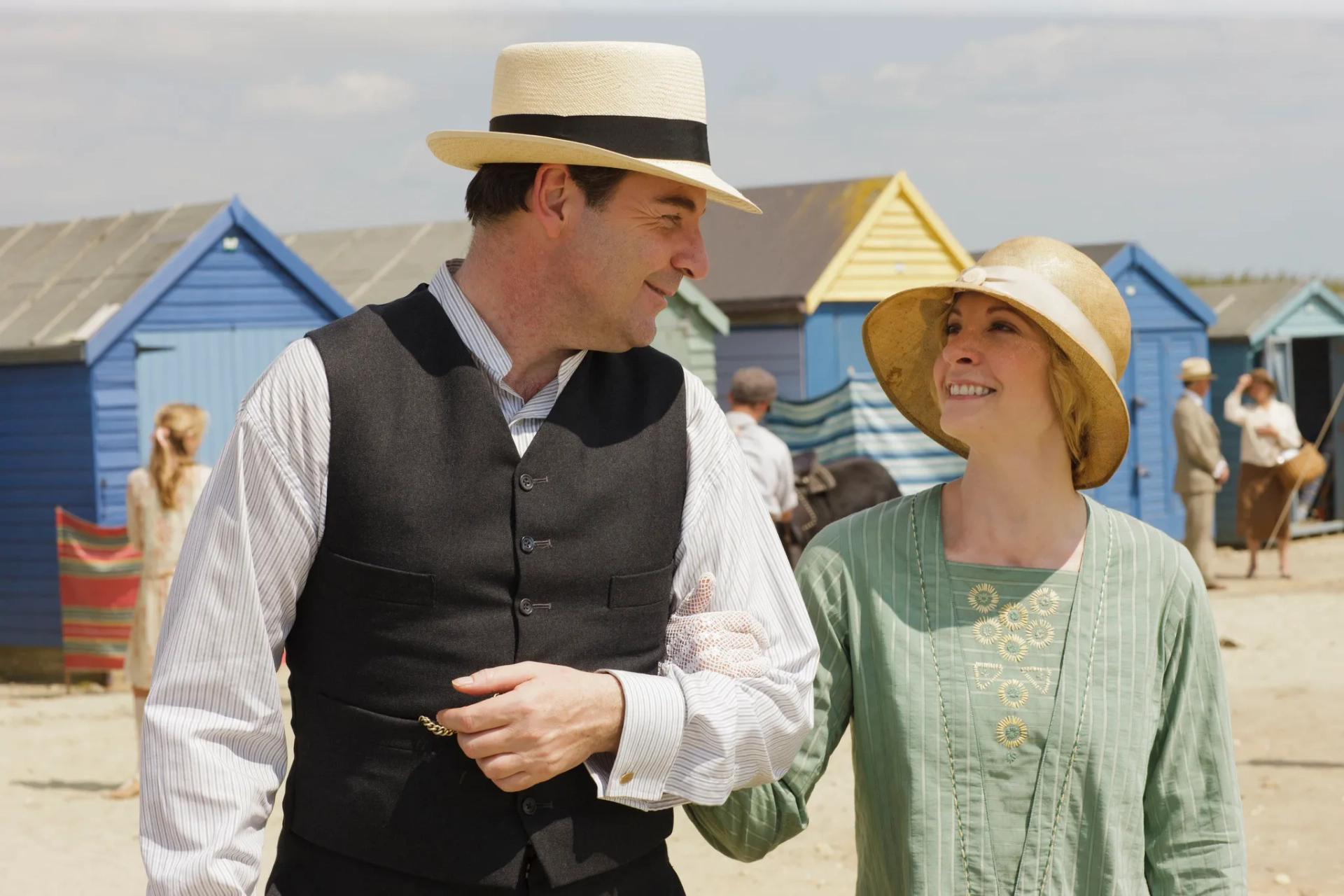 Brendan Coyle and Joanne Froggatt in Downton Abbey (2010)