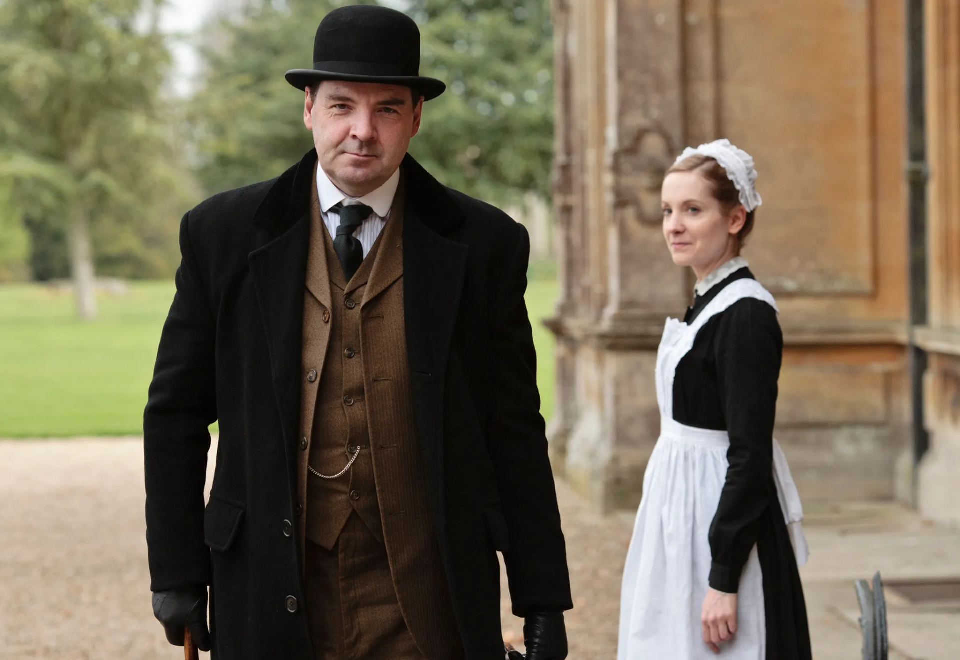 Brendan Coyle and Joanne Froggatt in Downton Abbey (2010)