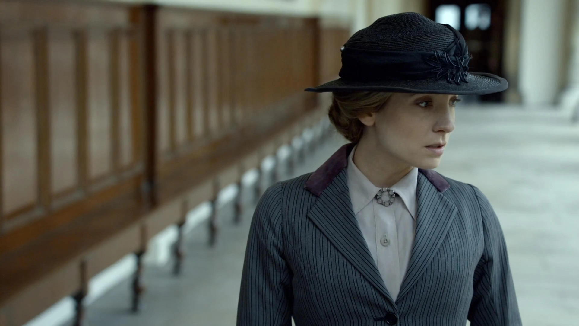 Joanne Froggatt in Downton Abbey (2010)