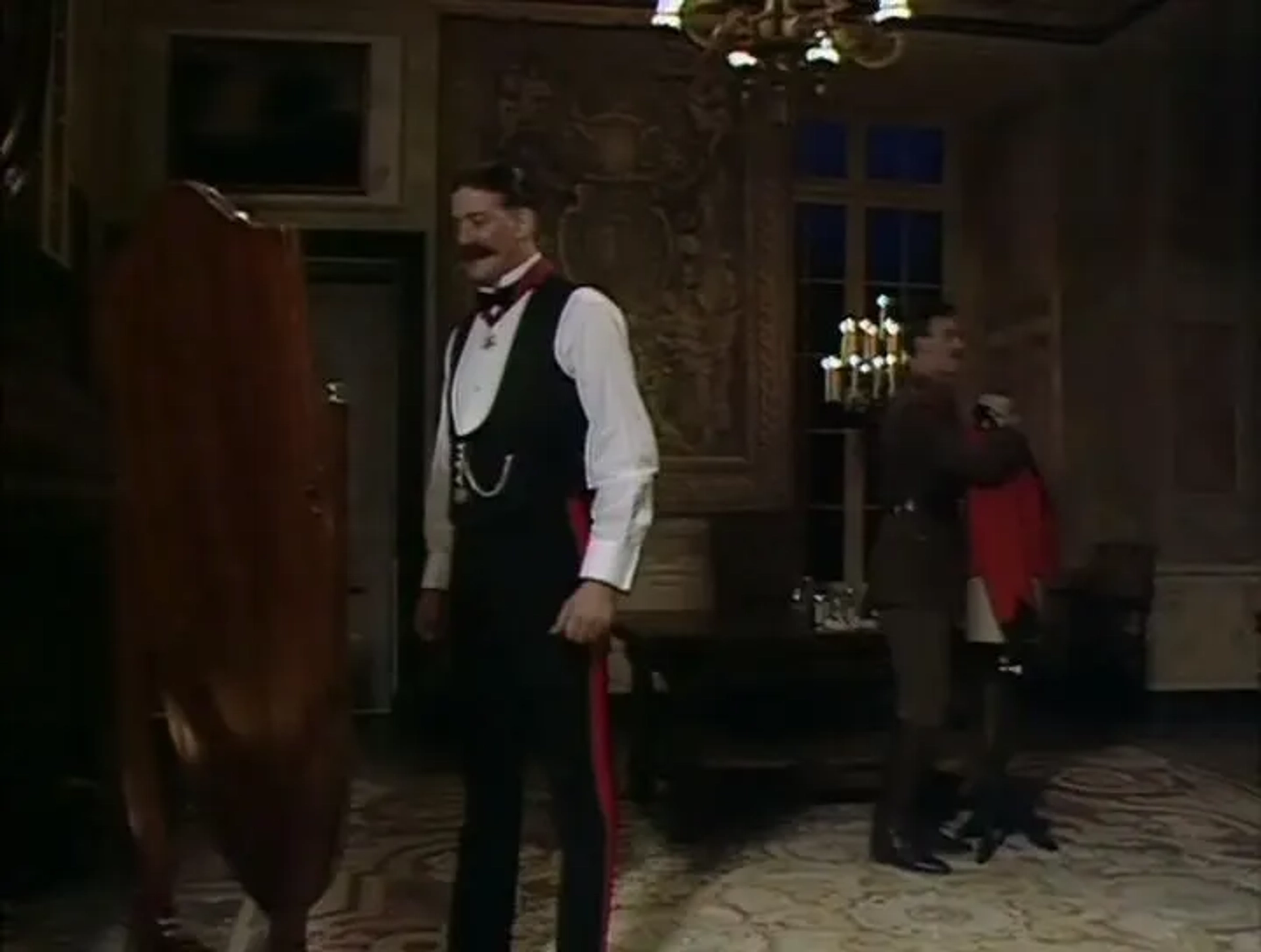 Stephen Fry and Tim McInnerny in Blackadder Goes Forth (1989)