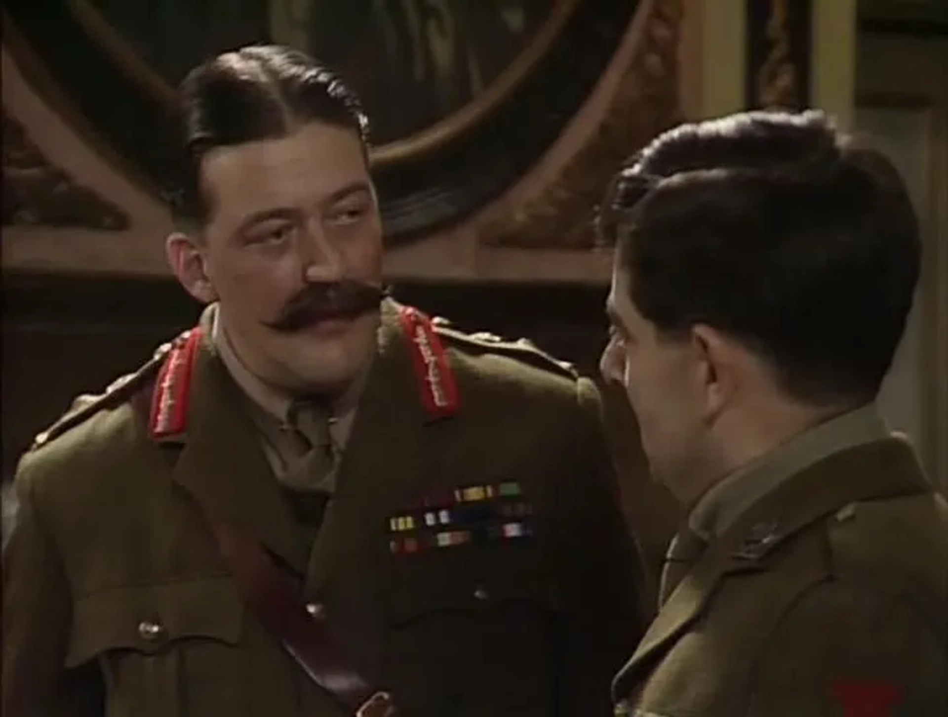 Rowan Atkinson and Stephen Fry in Blackadder Goes Forth (1989)