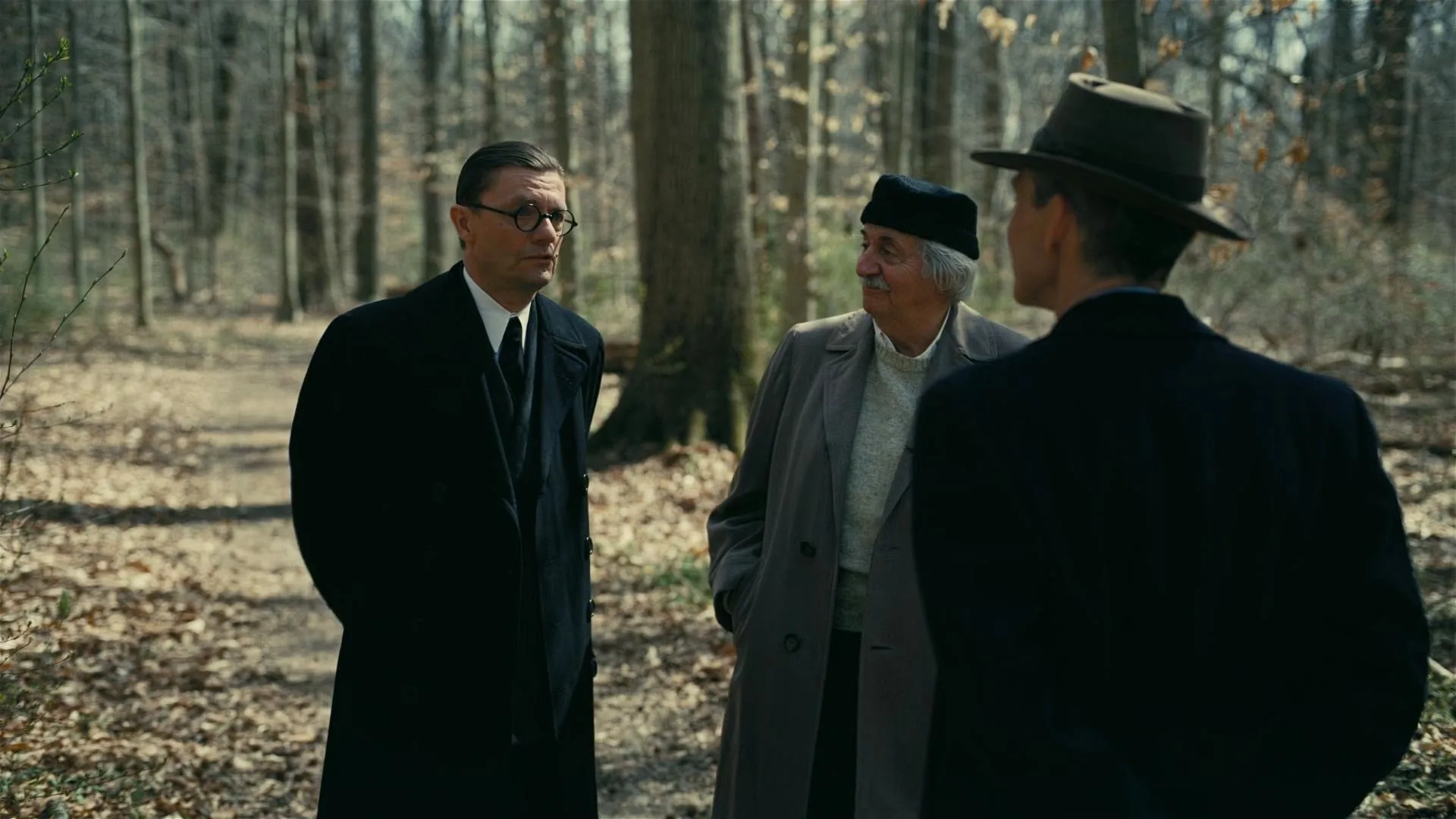 Tom Conti, Cillian Murphy, and James Urbaniak in Oppenheimer (2023)