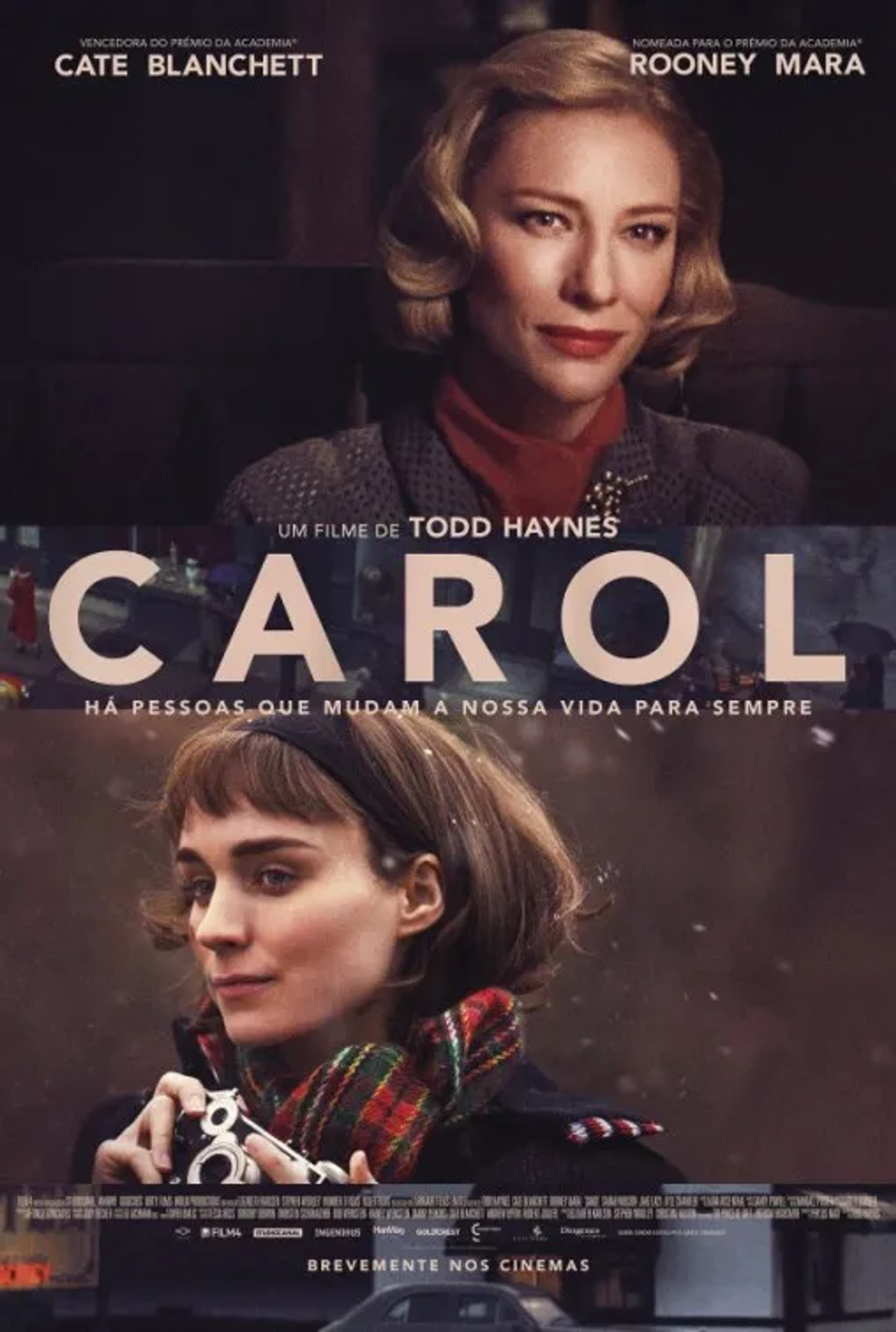 Cate Blanchett and Rooney Mara in Carol (2015)