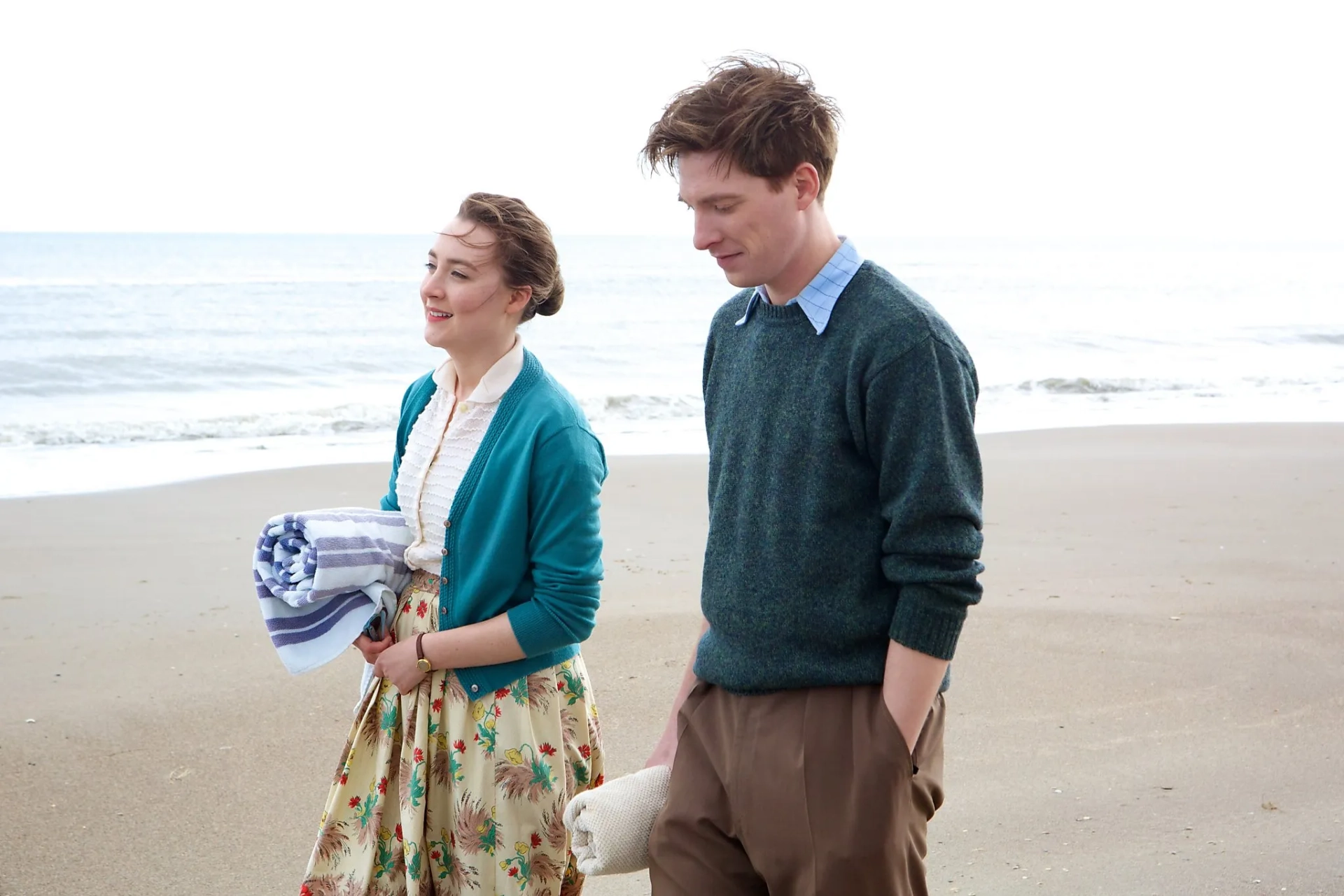 Saoirse Ronan and Domhnall Gleeson in Brooklyn (2015)