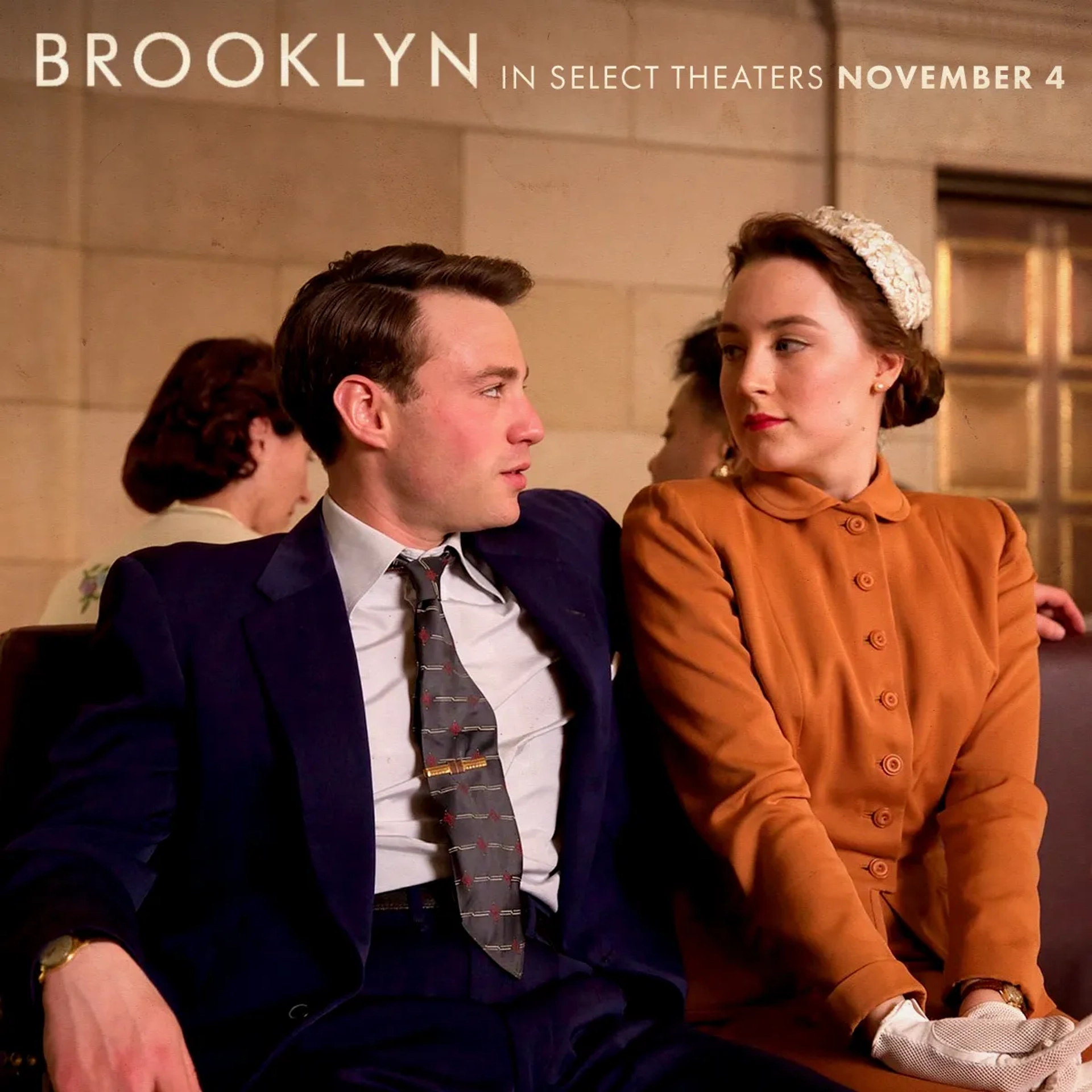 Saoirse Ronan and Emory Cohen in Brooklyn (2015)