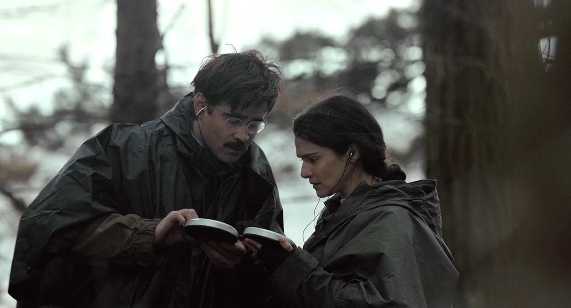 Rachel Weisz and Colin Farrell in The Lobster (2015)