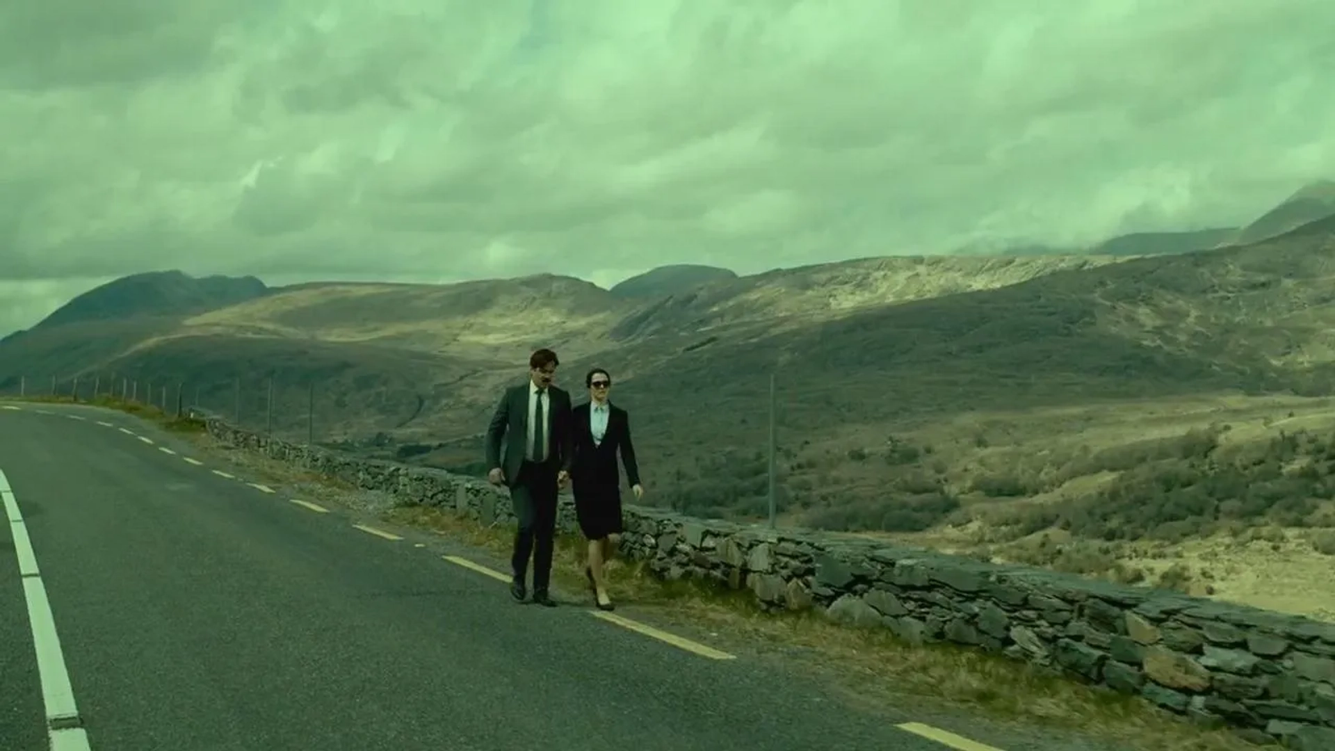 Rachel Weisz and Colin Farrell in The Lobster (2015)