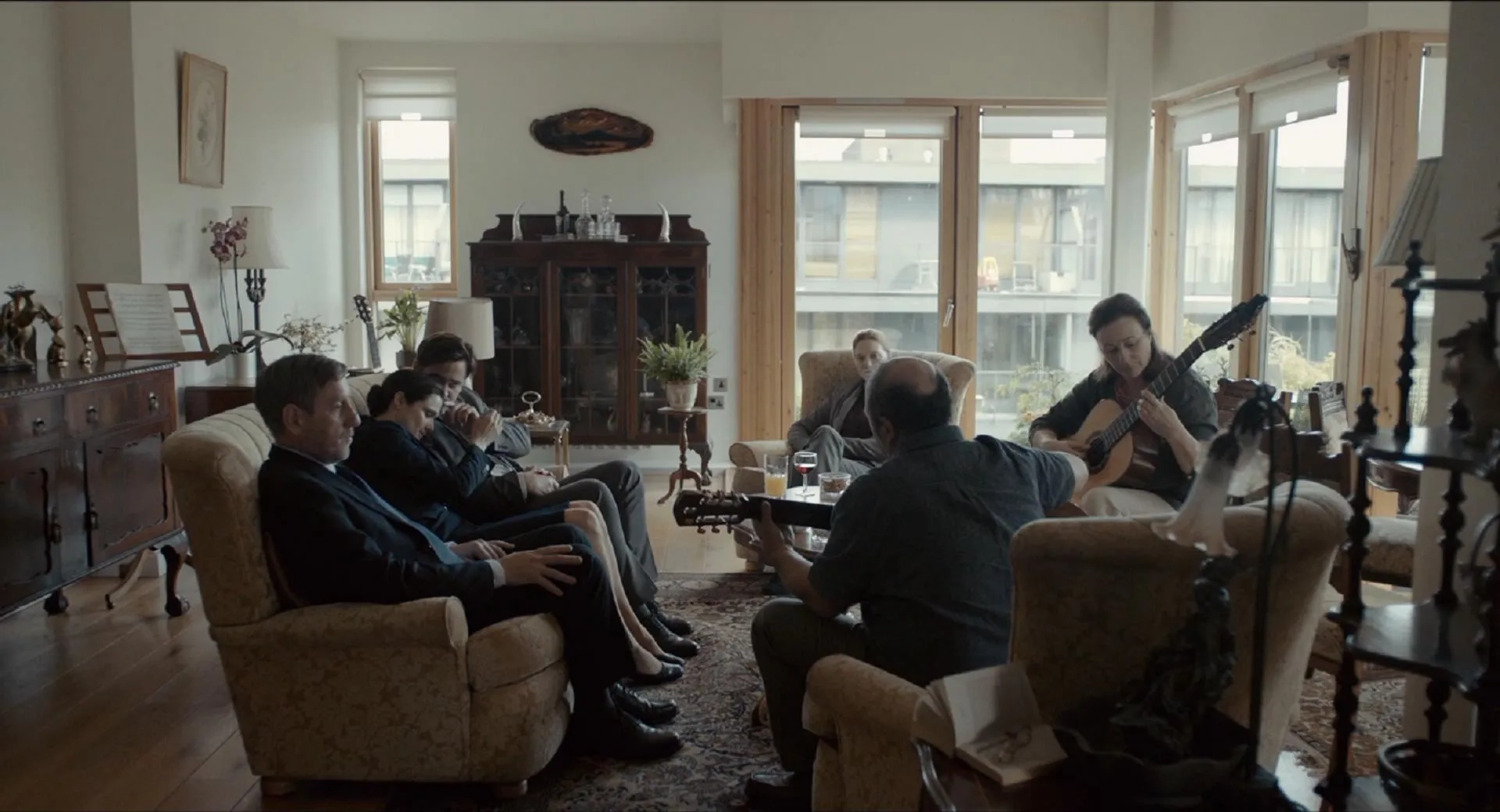 Rachel Weisz, Colin Farrell, Michael Smiley, and Léa Seydoux in The Lobster (2015)