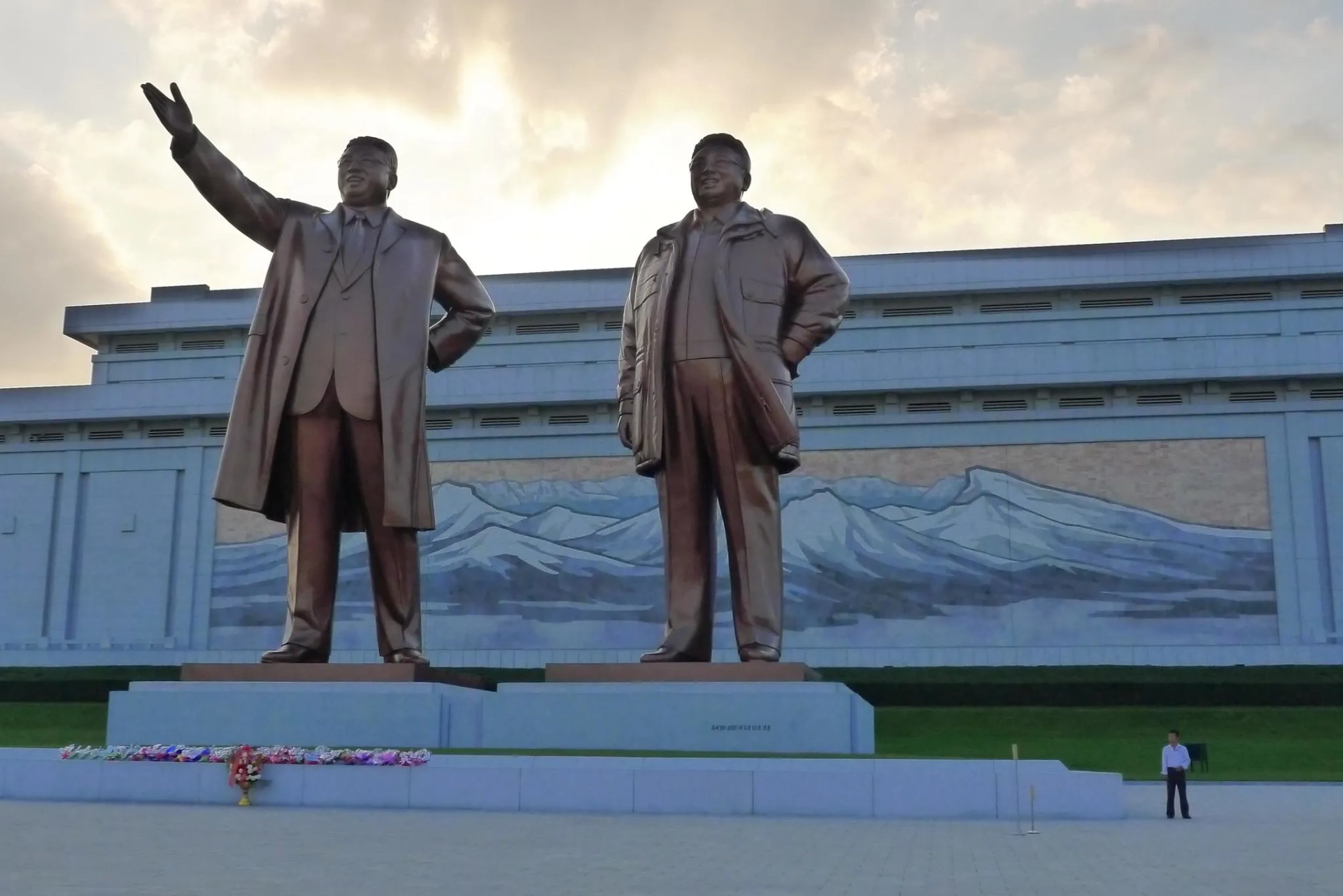 مستند ناپالم (Napalm 2017)