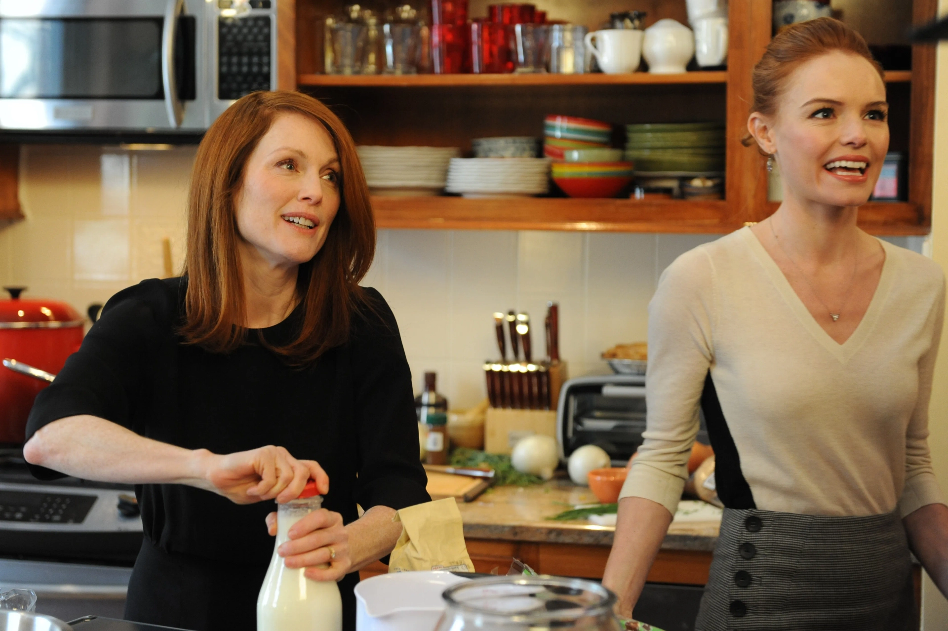 Julianne Moore and Kate Bosworth in Still Alice (2014)