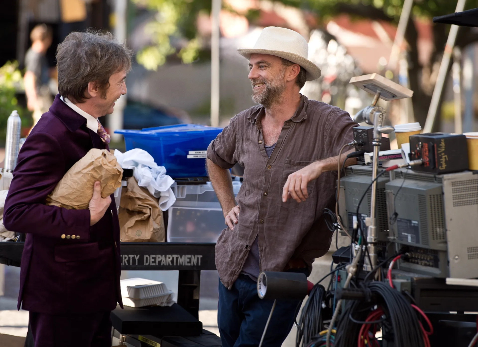 Paul Thomas Anderson and Martin Short in Inherent Vice (2014)