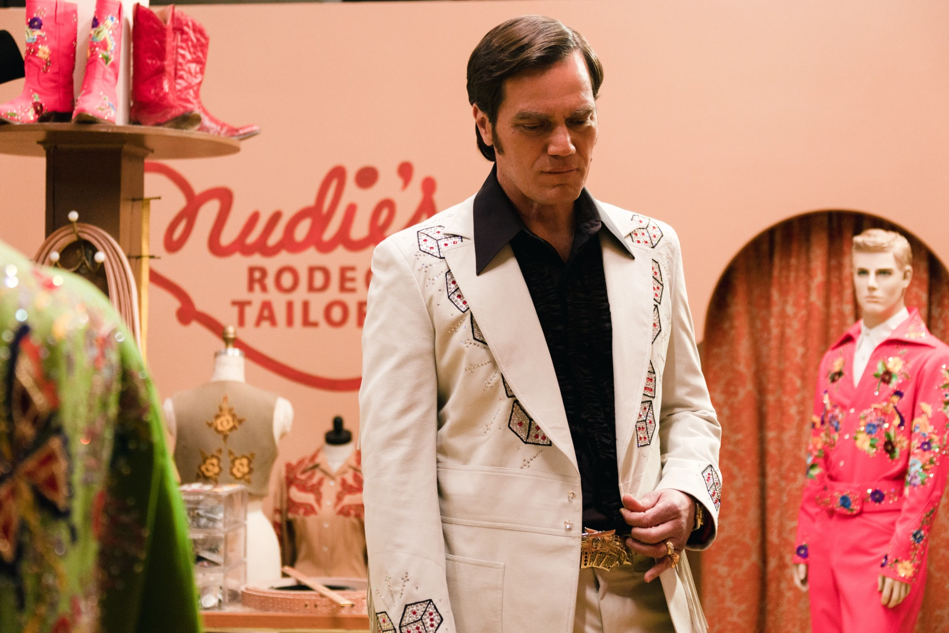 Michael Shannon in George & Tammy (2022)