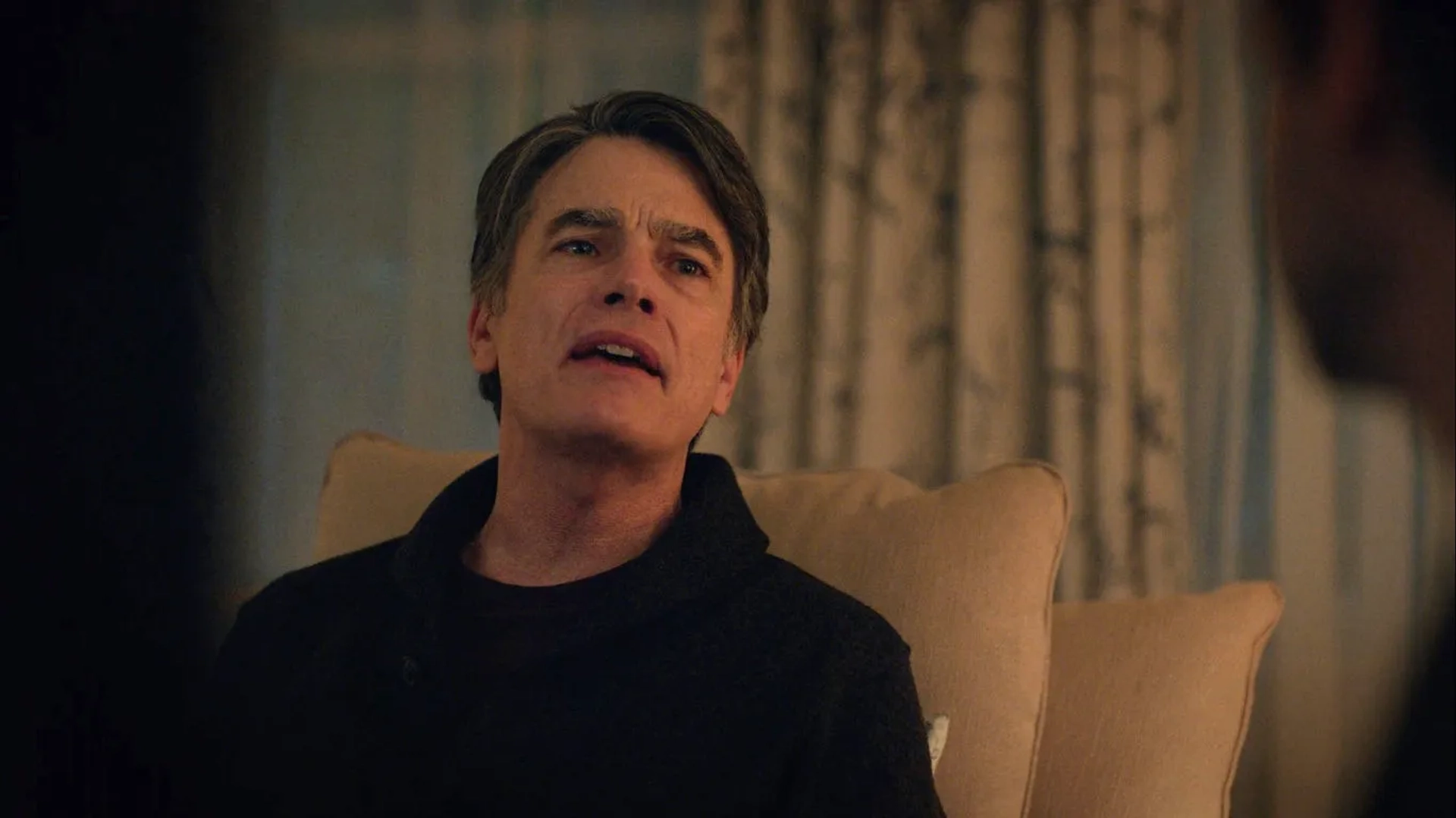 Peter Gallagher in Zoey's Extraordinary Playlist (2020)