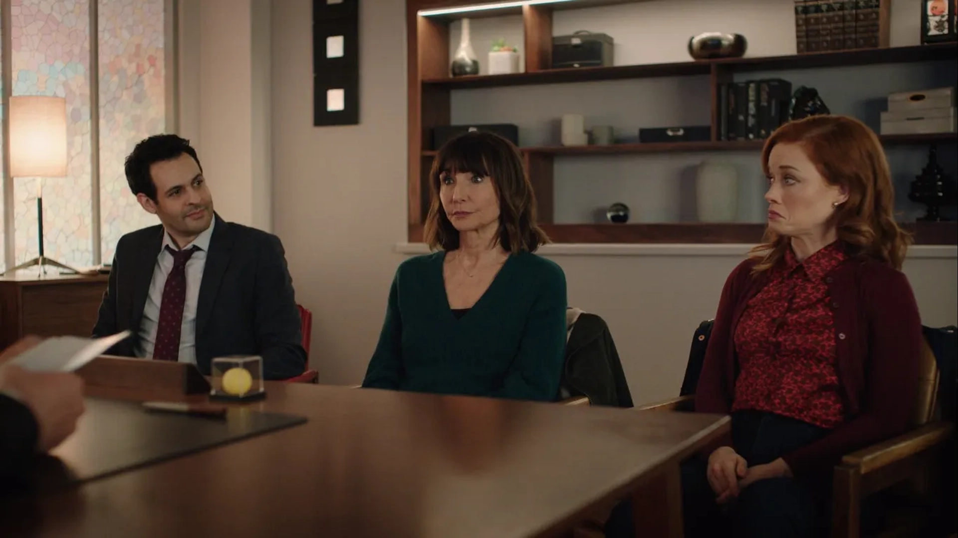 Mary Steenburgen, Andrew Leeds, and Jane Levy in Zoey's Extraordinary Playlist (2020)