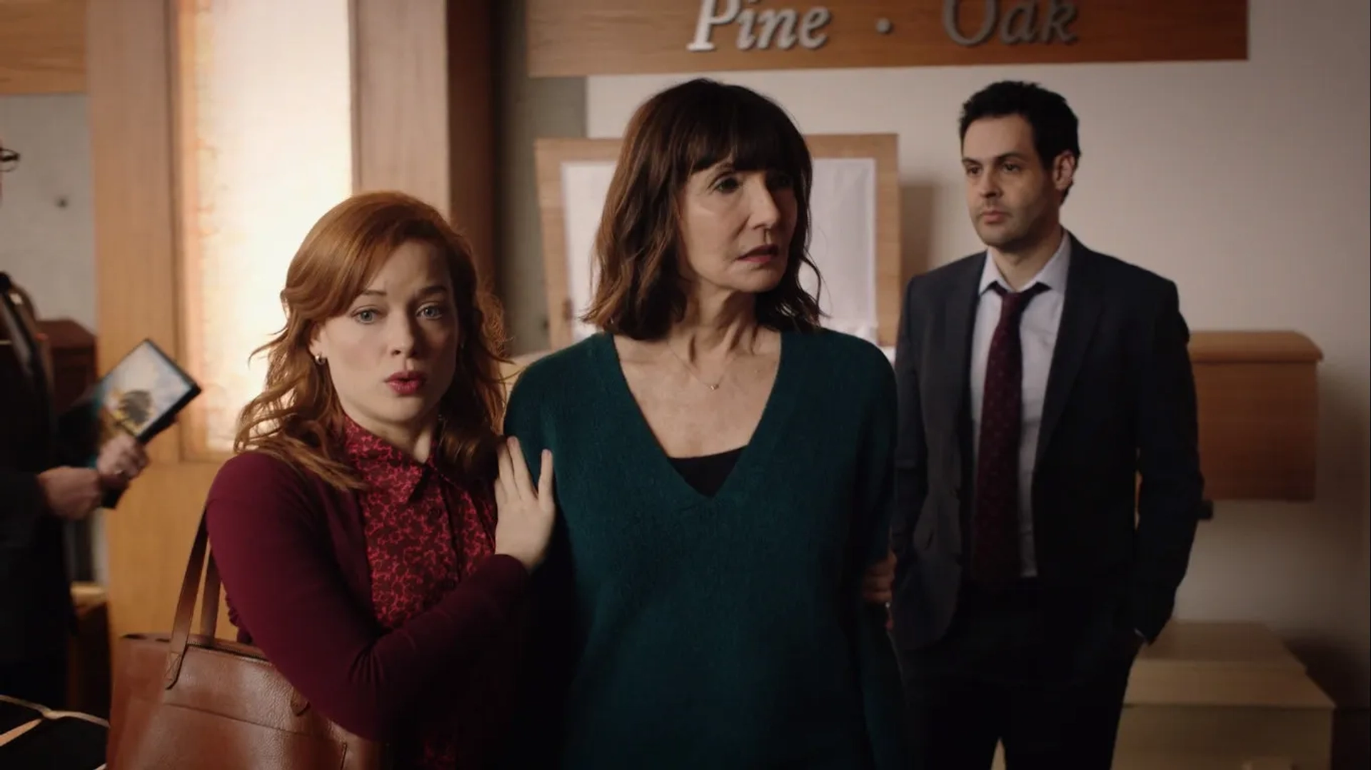 Mary Steenburgen, Andrew Leeds, and Jane Levy in Zoey's Extraordinary Playlist (2020)