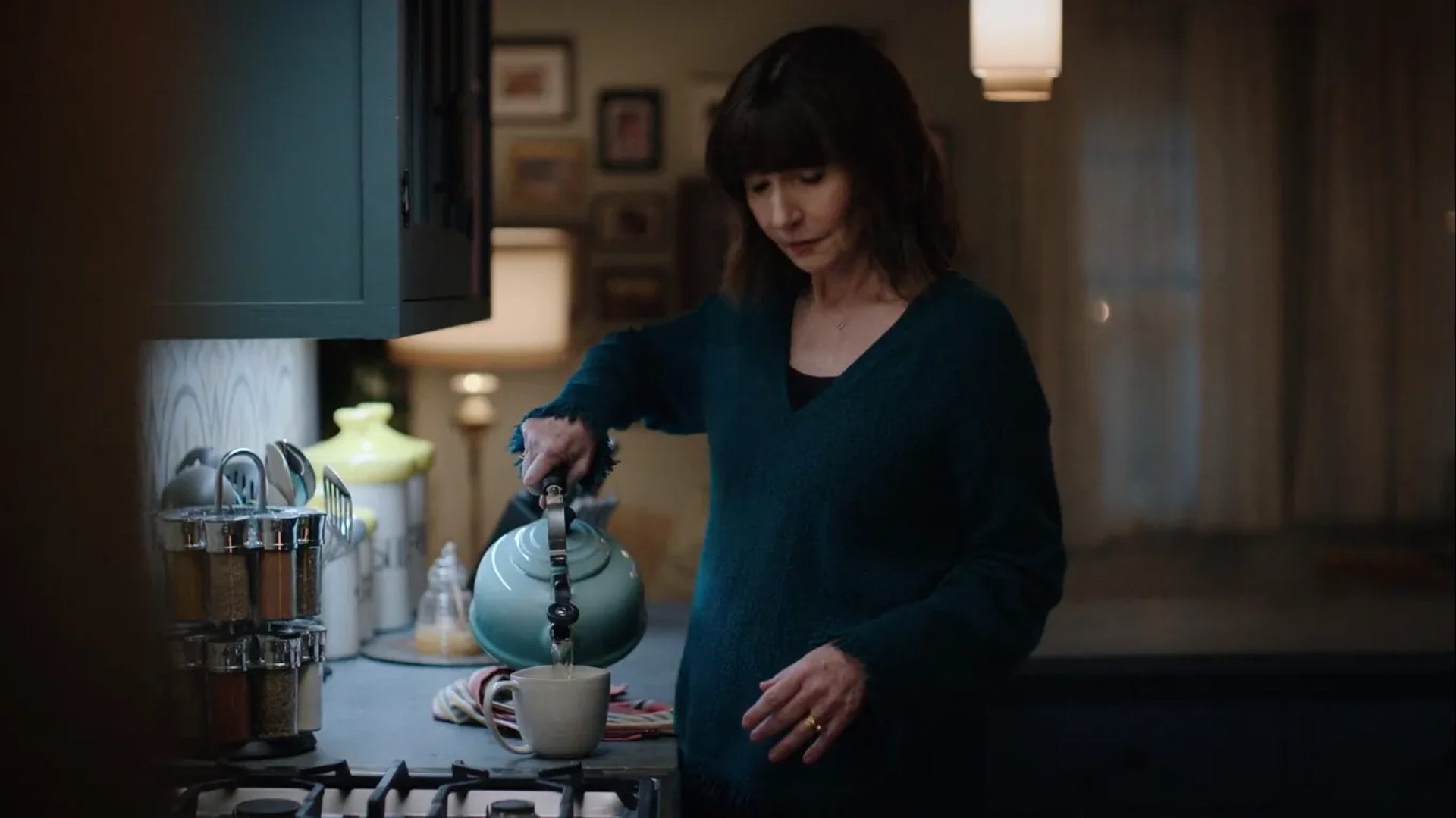 Mary Steenburgen in Zoey's Extraordinary Playlist (2020)