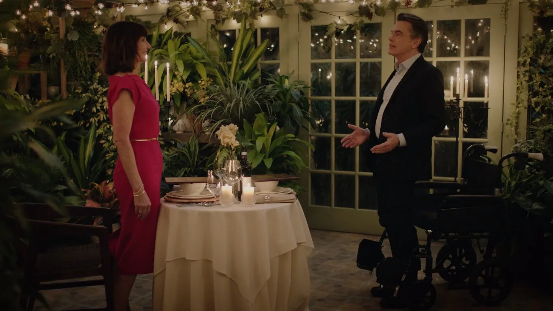 Peter Gallagher and Mary Steenburgen in Zoey's Extraordinary Playlist (2020)