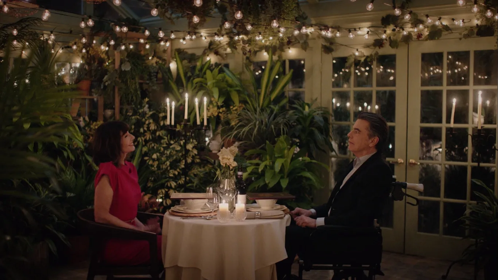 Peter Gallagher and Mary Steenburgen in Zoey's Extraordinary Playlist (2020)