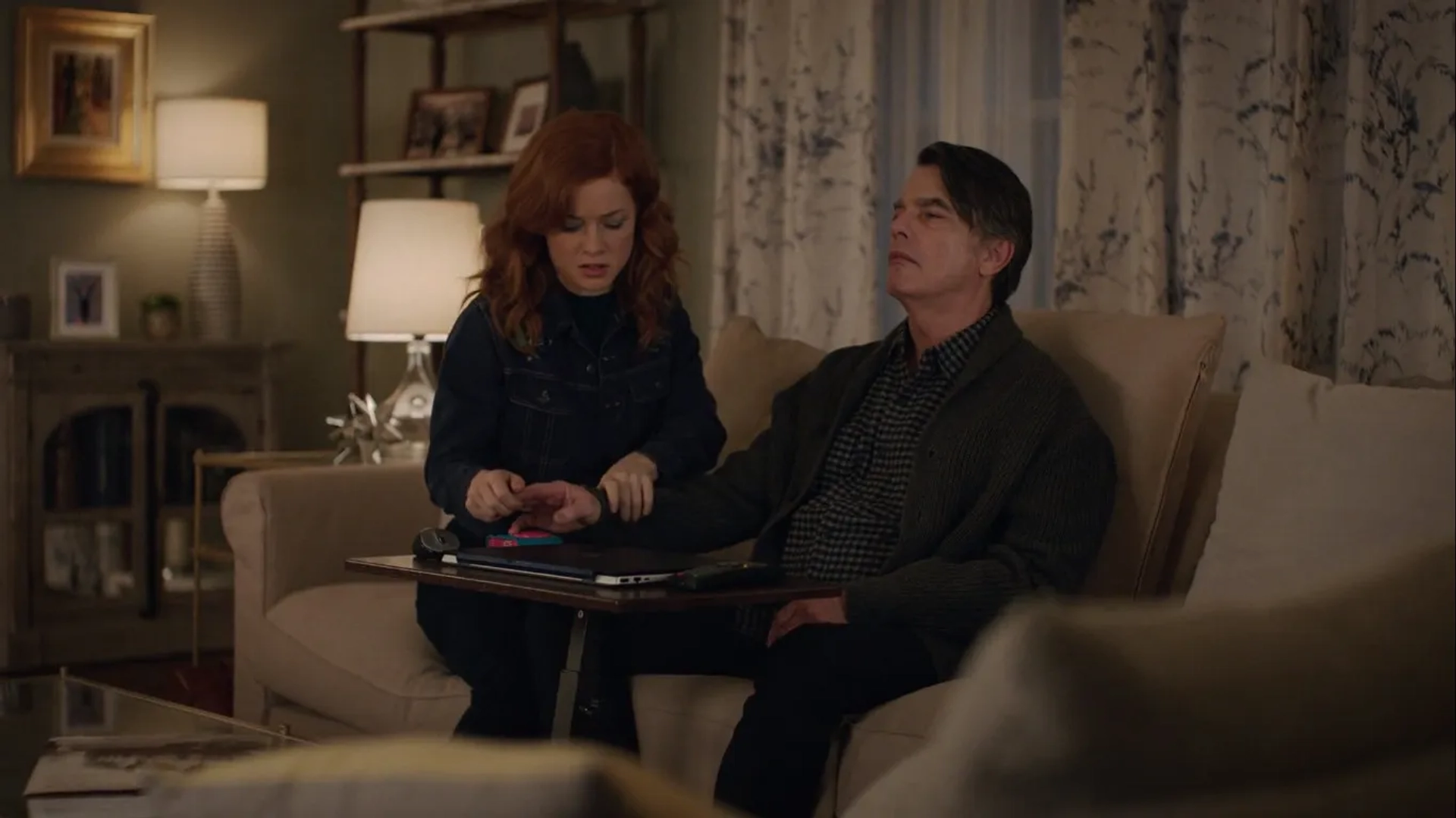 Peter Gallagher and Jane Levy in Zoey's Extraordinary Playlist (2020)