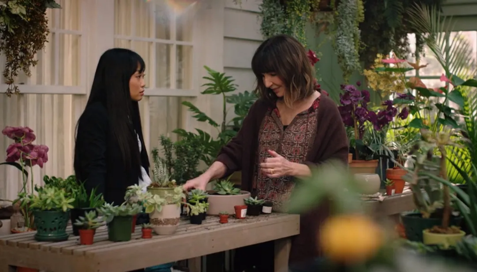 Mary Steenburgen and Alice Lee in Zoey's Extraordinary Playlist (2020)