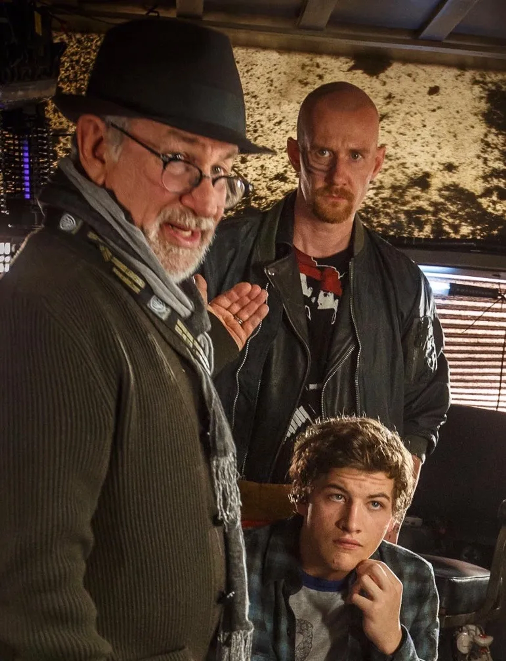 Steven Spielberg, Laurence Spellman and Tye Sheridan filming Ready Player One (2018)