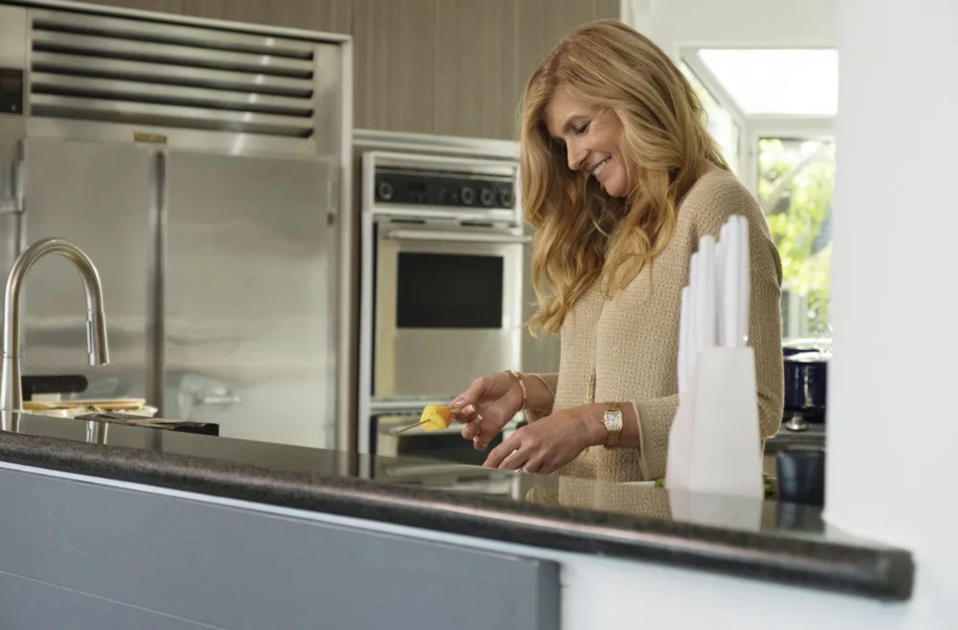 Connie Britton in Dirty John (2018)