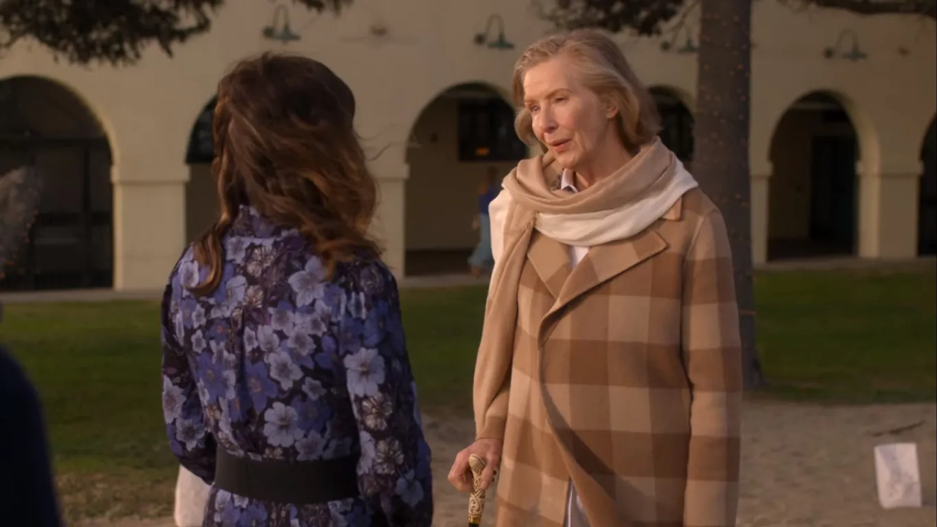 Frances Conroy in Dead to Me: You Don't Have To (2020)