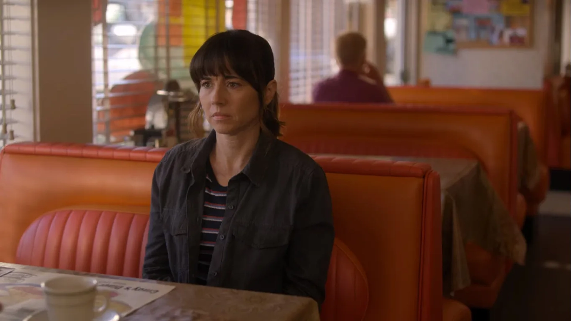 Linda Cardellini in Dead to Me: Between You and Me (2020)