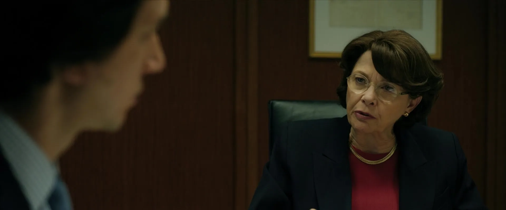 Annette Bening and Adam Driver in The Report (2019)