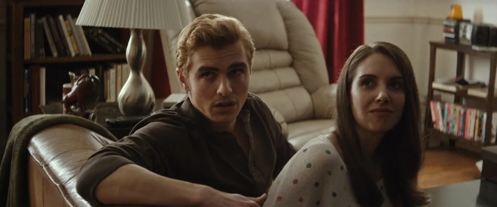 Alison Brie and Dave Franco in The Disaster Artist (2017)