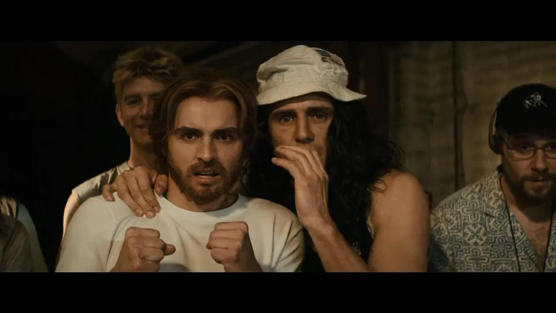 James Franco, Seth Rogen, and Dave Franco in The Disaster Artist (2017)