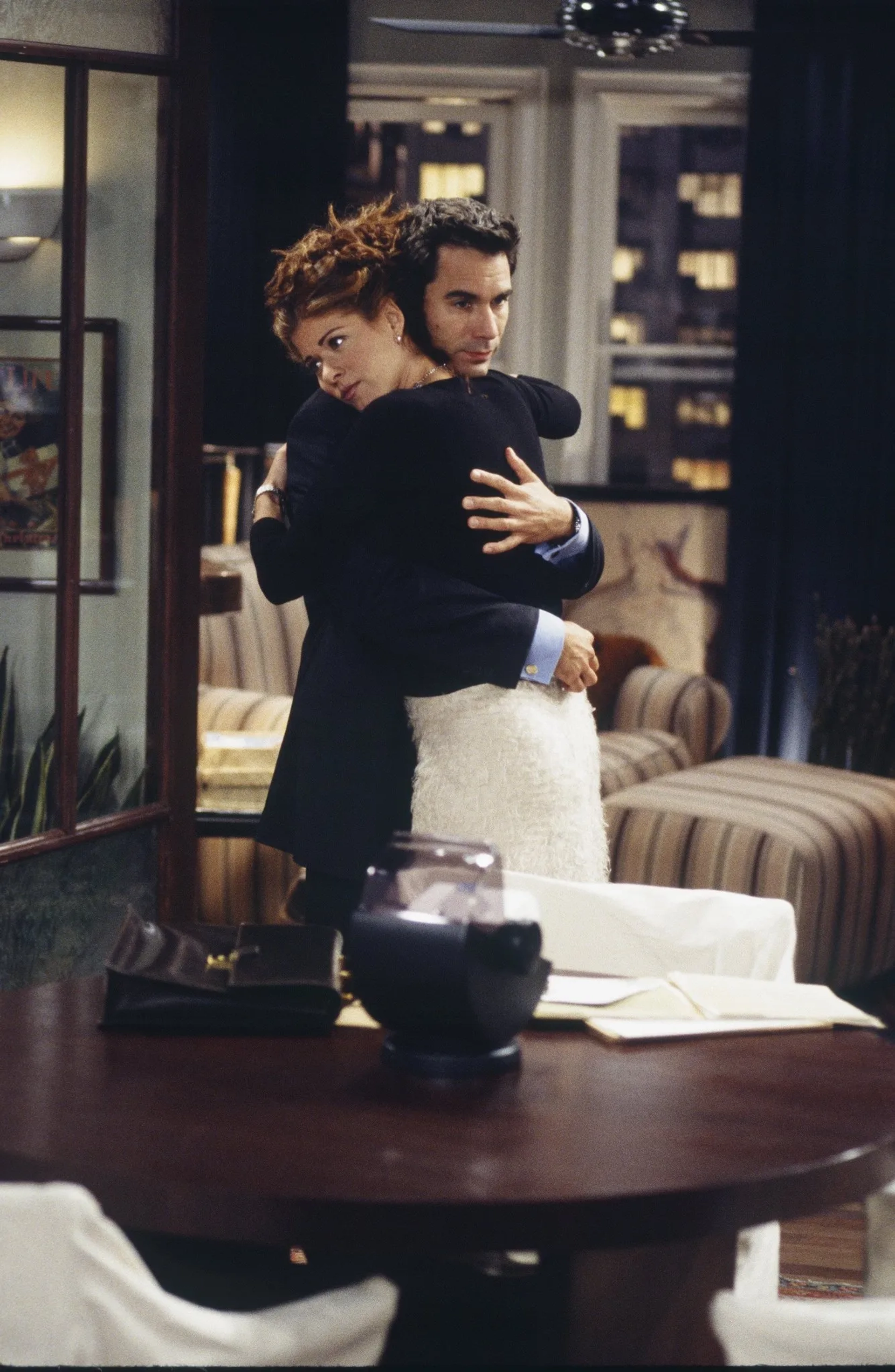 Eric McCormack and Debra Messing in Will & Grace (1998)