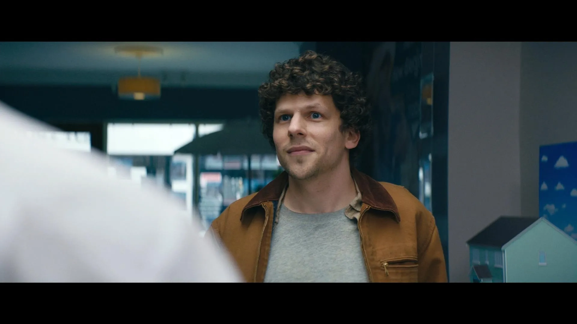 Jesse Eisenberg in Vivarium (2019)