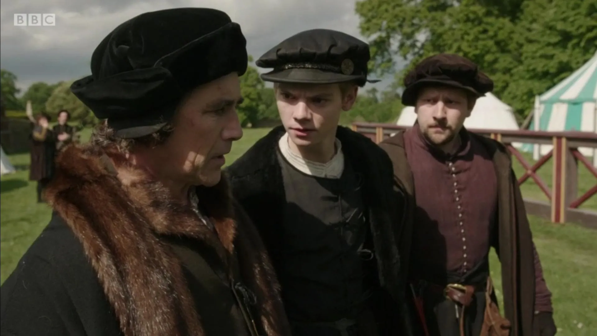 Mark Rylance and Thomas Brodie-Sangster in Wolf Hall (2015)