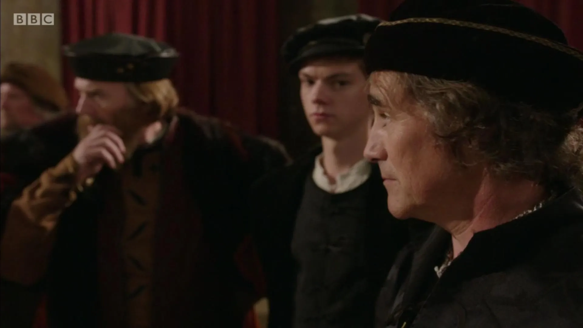 Mark Rylance and Thomas Brodie-Sangster in Wolf Hall (2015)