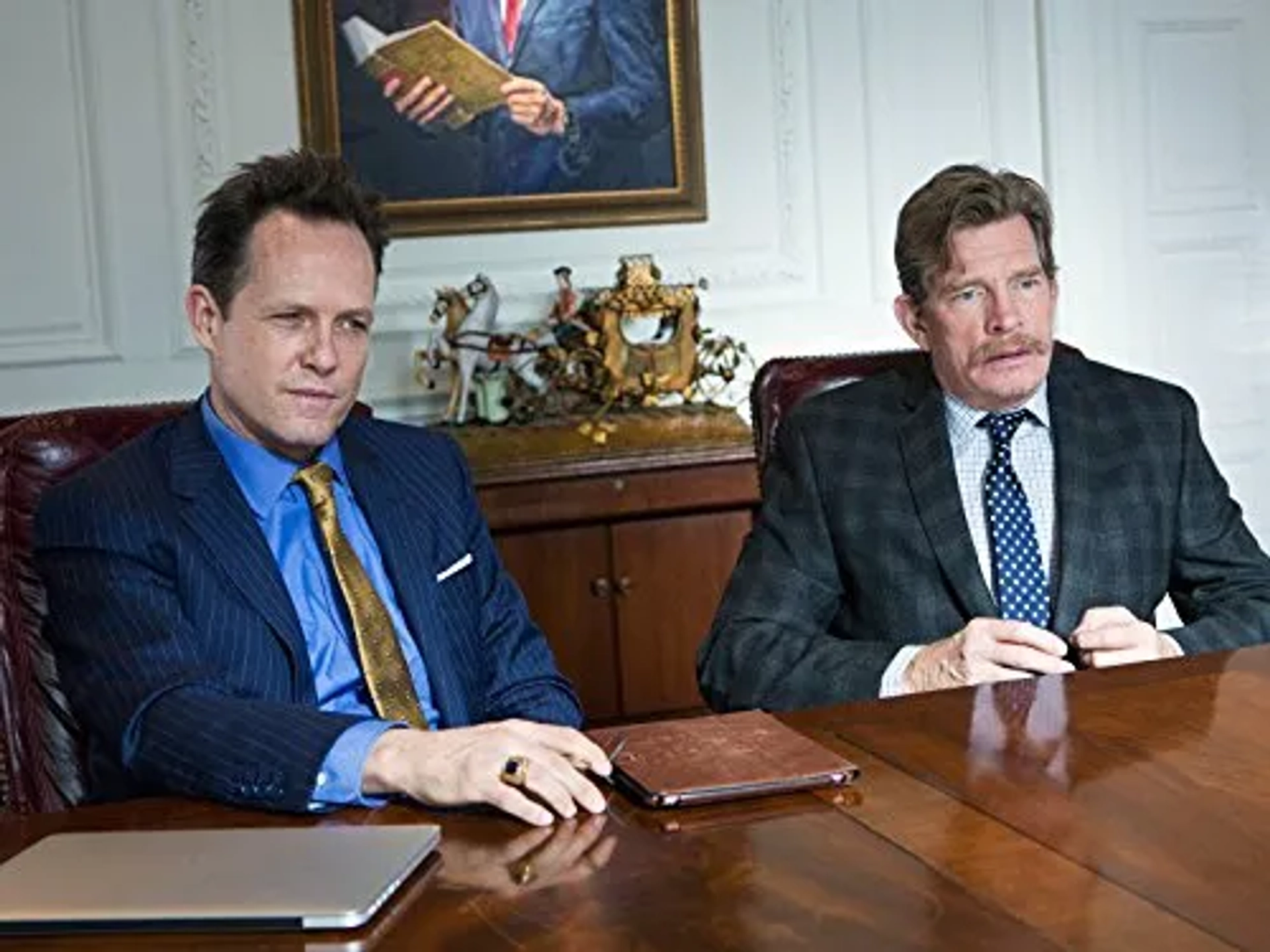 Thomas Haden Church and Dean Winters in Divorce (2016)