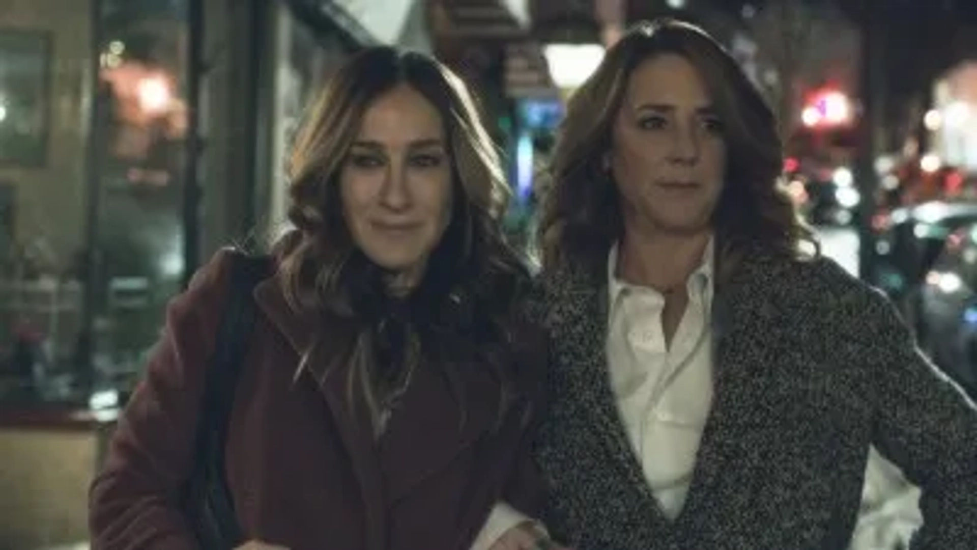 Sarah Jessica Parker and Talia Balsam in Divorce (2016)