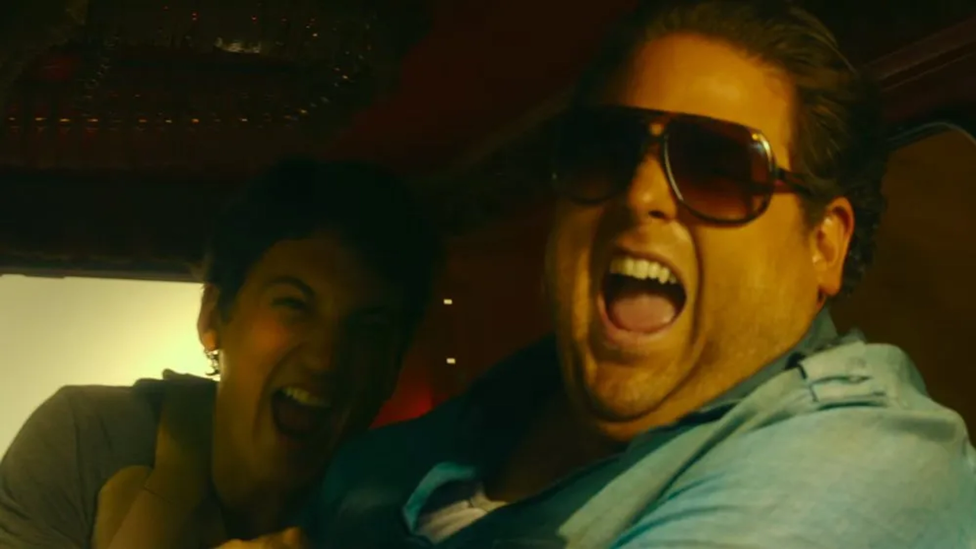 Jonah Hill and Miles Teller in War Dogs (2016)