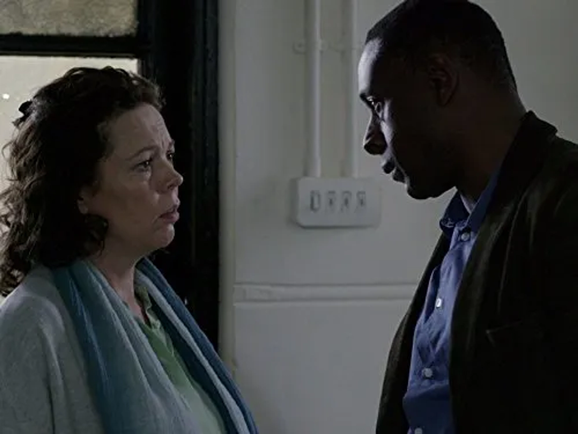 David Harewood and Olivia Colman in The Night Manager (2016)