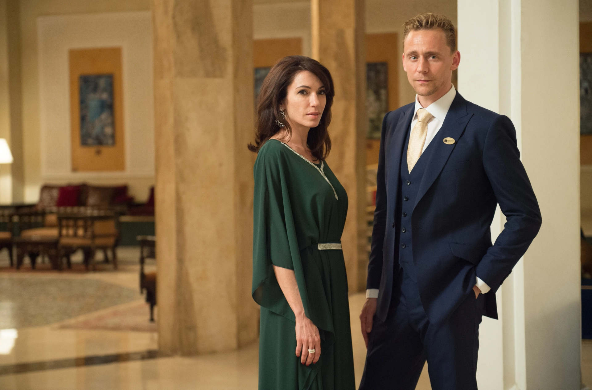 Aure Atika and Tom Hiddleston in The Night Manager (2016)