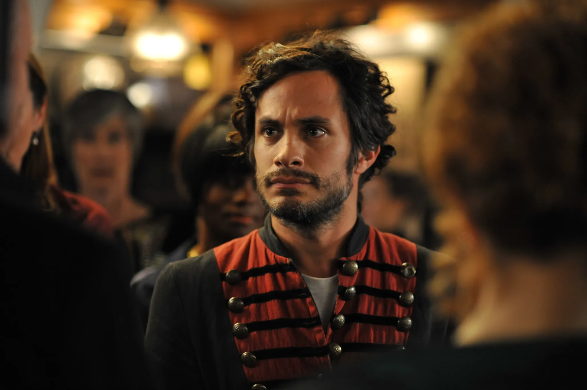 Gael García Bernal in Mozart in the Jungle (2014)