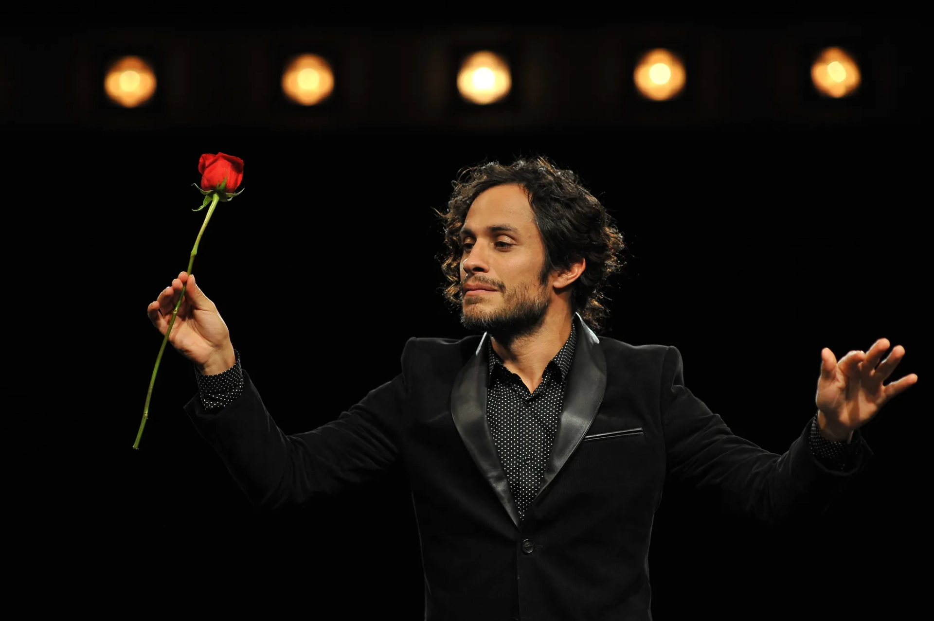 Gael García Bernal in Mozart in the Jungle (2014)