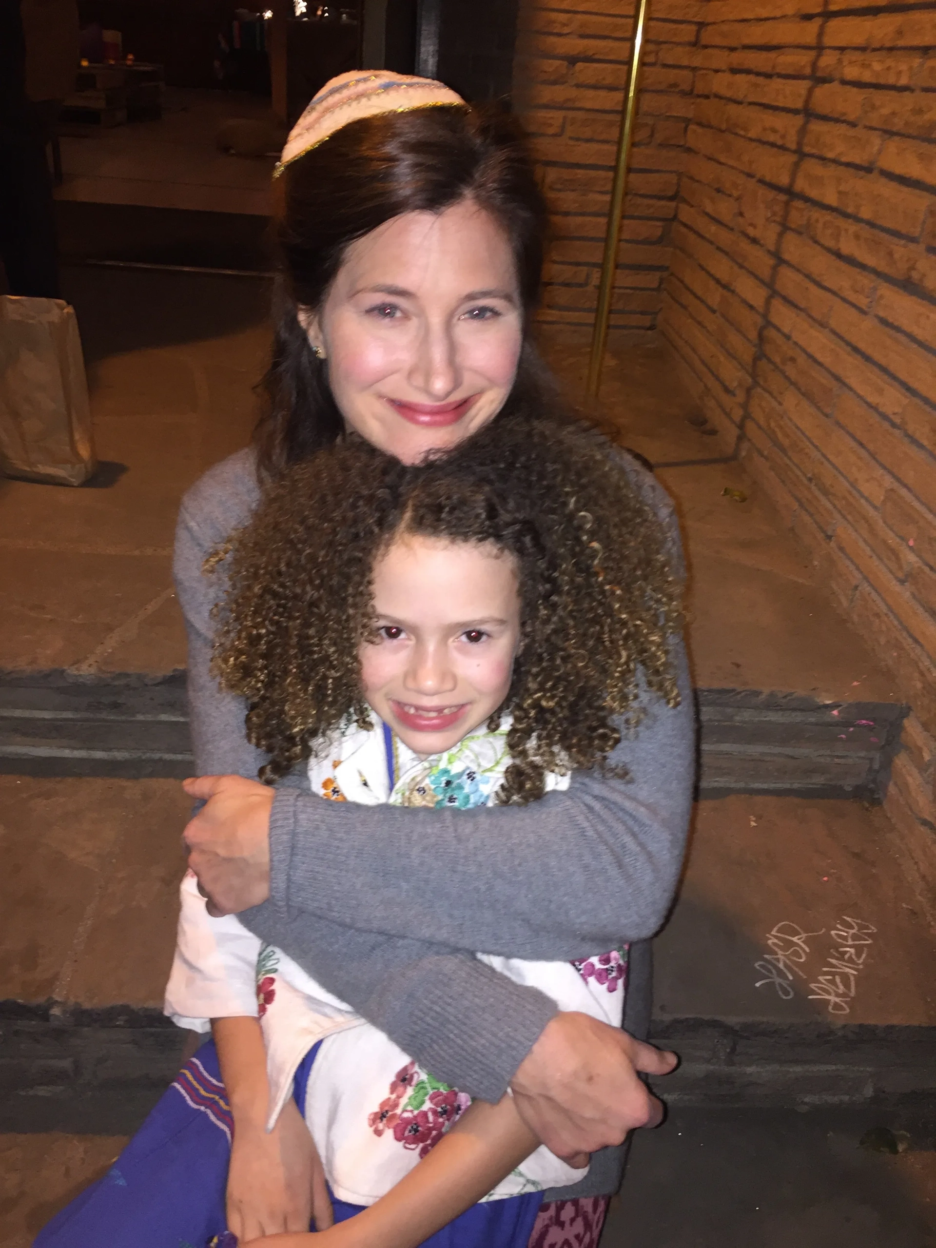 Transparent Season 3 Set photo- The delightful & talented Kathryn Hahn & Chloe Coleman - 2016